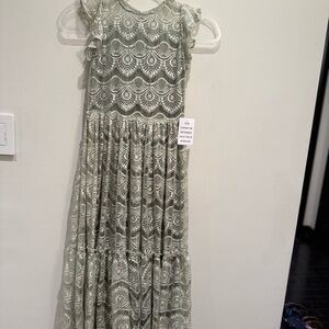 NWT- Mia Joy Size 8 Green Lace Kids Maxi Dress